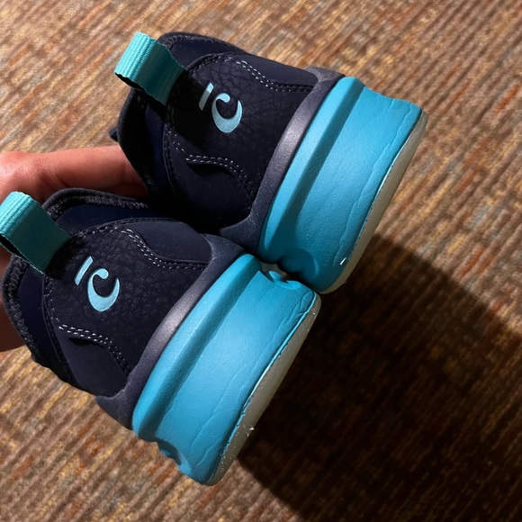 Aqua blue Cloves - Picture 3 of 3